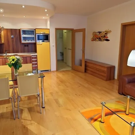 Apartmany Celadna *