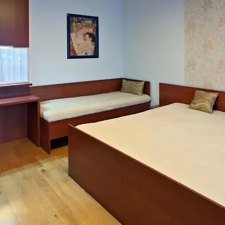 Apartmany Celadna *